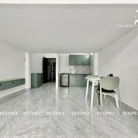 Duplex Ban Công_Nhà Mới Xây Ở Thoải Mái 3 4 Bạn_Yên Tĩnh An Ninh Gần Vạn Hạnh Mall