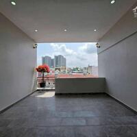 Bán nhà Hẻm xe hơi Quận 7 - DT: Ngang 4m x Dài 14m - Giá bán: 6 TỶ 990 TRIỆU