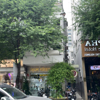 Cho Thuê Mặt Tiền Lê Thành Tôn, Quận 1. Gần Chợ Bến Thành. Diện Tích: 5 X 25M. Giá: 50 Triệu/Tháng