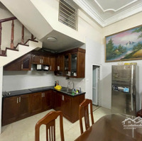 Nhà Riêng Ngõ Phố Trương Định Gần Nguyễn An Ninh Diện Tích: 45M2X4T Giá 12 Triệu