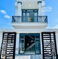 Giảm 300 Triệu, Bán Gấp Nhà Lầu Sổ Riêng Thổ Cư 100% Gần Cây Xăng Đức Hưng, Tt 600 Triệu Nhận Nhà Ở Ngay