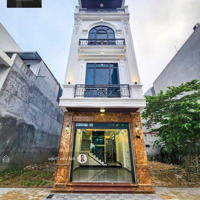 Nhà 4 Tầng Thang Máy Tái Định Cư Hồ Sen , Tam Kỳ Tặng Full Nội Thất