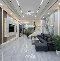 Bán Nhà An Dương Vương, Tây Hồ, 40M2, Lô Góc, Ô Tô Dừng Đỗ, Giá Bán 5.5 Tỷ Đồng.