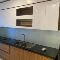 Bán nhà Lạc Long Quân 98m2 nhà đẹp oto vào nhà mặt tiền rộng 19.9 tỷ