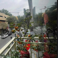 Mặt Phố, Trung Tâm Quận Hai Bà - Lô Góc - 6 Tầng - Kinh Doanh Vô Địch - Gần Chợ Hôm. Thu 700 Triệu/Năm