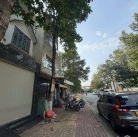 Thanh Lý Nhà Trả Nợ .Nhà 1 Trệt 2 Lầu. Nguyễn Trung Trực,Đông Hòa,Dĩ An,6,8 Tỷ, 72M2.Cho Thuê 20 Triệu
