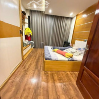 Nhà Đẹp Siêu Hiếm_ Ngõ Oto _Xung Quanh Nhiều Tiện Ích _Tại Mễ Trì