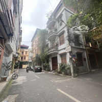 Bán Đất Việt Hưng, Ô Tô 07 Chỗ Vào Đất, Gần Chợ Trường Các Cấp: Diện Tích: 52M; Mt4; Hơn 8 Tỷ