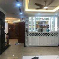 Biệt Thự Song Lập, Thang Mây Nhập Khẩu, Vỉa Hè Rộng, Kinh Doanh Tốt, Giá Quá Rẻ Chỉ 43 Tỷ.