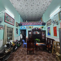 Nhà An Bình , Tp Dĩ An Cách Đường Nguyễn Tri Phương 100M.