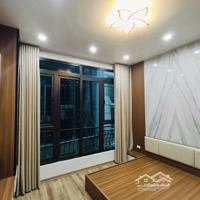 Văn Cao - Liễu Giai Khu Vip Quận Ba Đình. Nhà Mới Ở Ngay.diện Tích45M2 6T. Bán 10,9Tỷ