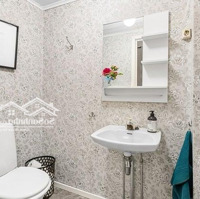 Bán Gấp! Nhà Đẹphẽm Xe Hơikhu Nguyễn Văn Trỗi, P8, Phú Nhuận |6,3X15,2M - Cn: 105M2 Nở Hậu| Chỉ 23 Tỷ Tl
