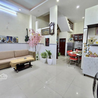 Cực Hiếm, 4.X Tỷ Nhà 4 Tấm, Đối Diện Đông Tăng Long, Ngang Khủng 5.4M, Đường 8M, 30 M Ra Mặt Tiền.