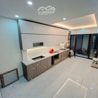 Bán Nhà Hoàng Mai - Ô Tô Gần - Thang Máy Xịn - 5 Tầng Đẹp. Giá: 7,6 Tỷ. Liên Hệ: 0779548866