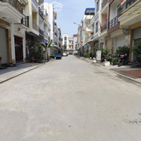 Bán 40M2 Chỉ 2,72 Tỷ Tại Tđc Xi Măng, Sở Dầu, Hồng Bàng, Hải Phòng, Mặt Tiền 4M, Đường 11M