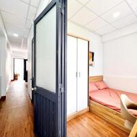 Căn hộ cho thuê cực phẩm ngay lòng quận 10, 2 phòng ngủ có cửa sổ, view siêu đẹp