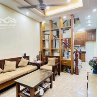 Hiếm - Chủ Thiện Chí Bán Nhà Tại Cầu Giấy Nội Thất Đầy Đủ, Gần Ô Tô Giá Chỉ 7,2 Tỷ Có Thương Lượng