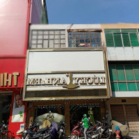 Bán Gấp Nhà Mặt Tiền Huỳnh Văn Bánh, P15.Diện Tích5,8 X 25M. Đang Cho Thuê 75 Tr/Th -- Giá Bán 35 Tỷ