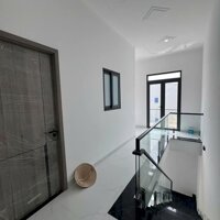 Nhà sổ riêng hoàn công mới xây 1.75 tỷ/63 m2 /1 lầu 1 trệt, đường ô tô