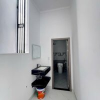Nhà sổ riêng hoàn công mới xây 1.75 tỷ/63 m2 /1 lầu 1 trệt, đường ô tô