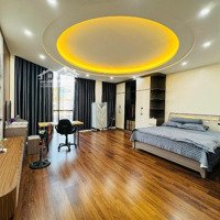 Siêu Phẩm Mặt Phố Lô Góc- 7 Tầng Thang Máy- Kinh Doanh Đỉnh- Vỉa Hè Đá Bóng.- Giá Bán 30Tỷ5