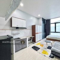Cho Thuê Căn Hộ 1 Gác 1 Giường Cửa Sổ, Full Nội Thất, Rộng 40M2, 5Ng5Xe, Gần Cầu Vượt 3 Tháng 2
