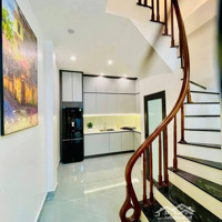 Bán Nhà Phố Đào Tấn Trung Tâm Ba Đình Phố Vip Nhà Mới 6 Tầng Thang Máy Vài Bước Ra Công Viên Thủ Lệ
