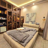 Nhà 3Tầngmặt Tiềndương Bá Trạc - Phường 1 - Quận 8 . Giá Chỉ 8.5T , 49M2