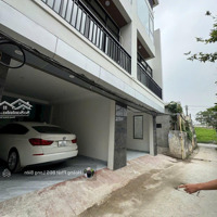 Bán Nhà Bát Khối, Ngay Cạnh Cầu Vĩnh Tuy, Siêu Thị Aeon Long Biên. Gara - 48M X 6T. Liên Hệ: 0965858116