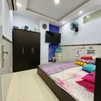 Chủ Có Nhu Cầu Đổi Đời Lên Biệt Thự Bán Căn Nhà Tôn Đản Sinh Sôi Tài Lộc 72.6M2 Ngang 4.5 Mét