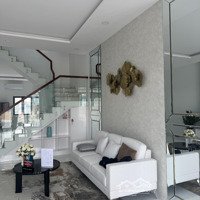 Nhà Phố Chuyên Gia 70M2, Chỉ 2,8 Tỷ, Sở Hữu Nhà Hoàn Thiện Tại Bình Dương