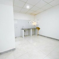 Cho Thuê Nhà Nc - Hẻm Xe Hơi, 1 Trệt 1 Lầu - Đường Thành Thái, P12, Quận 10