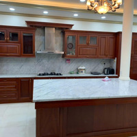 Cho Thuê Biệt Thự Thạnh Mỹ Lợi,582M2 Góc 2Mt, Gồm 6 Phòng Ngủ Có Hồ Bơi, Full Nội Thất Cao Cấp