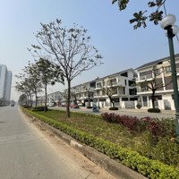 Cho Thuê Biệt Thự Dương Nội Giá Rẻ, Đối Diện Công Viên Thiên Văn Học, Hoàn Thiện Có Thang Máy