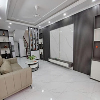 Bán Gấp Nhà Ngõ 128 Hoàng Văn Thái - 51M2 - Ô Tô Đỗ Cửa - Kinh Doanh - Giá Chỉ 6.X Tỷ