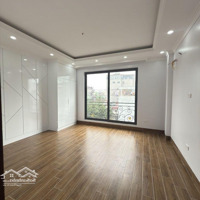 5 Tầng Thang Máy - Mặt Tiền 4M -7 Ngủ- Nhà Phố Trần Quốc Hoàn - Cầu Giấy - Phân Lô - Ô Tô Vào Nhà