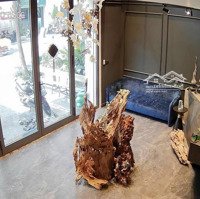 Villa Có Hầm - Khu Phố Đi Bộ Sầm Uất Nhất Full Nội Thất Cao Cấp