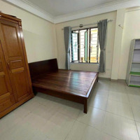 Bán Nhà Ngõ 46 Văn Cao 52M2 5 Tầng Chỉ 8.5 Tỷ
