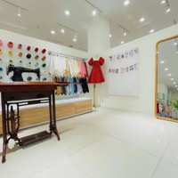 Cho Thuê Nhà Đường Lê Duẩn, Diện Tích Đất 150M2 X 2,5 Tầng, Giá Chỉ 40 Triệu/ Tháng