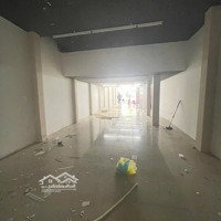 Cho Thuê Nhà Đường Lê Duẩn, Diện Tích Đất 150M2 X 2,5 Tầng, Giá Chỉ 40 Triệu/ Tháng