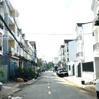 Bán Nhà 3 Tầng Mặt Tiền Đường Rộng 10M 105M2_5X21M Gần Chợ Nông Sản Thủ Đức Bình Chiểu Chỉ 6,8 Tỷ