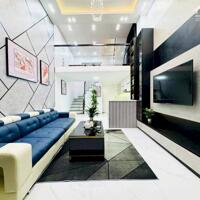 Bán nhà Đội Cấn, Ba Đình. DT 36m2 x 4 tầng , giá 7,56 tỷ gần hồ Đầm tròn, Giang Văn Minh