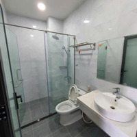 Nhà 5 Tầng Cách Mặt Tiền 20M,Hẽm Xe Hơilê Văn Sỹ Thông Trường Sa, Đang Cho Thuê 30 Triệu/Tháng