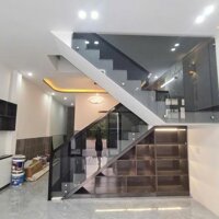 NHÀ 1 TRỆT 1 LẦU SIÊU ĐẸP NGAY BIÊN HÒA,SỔ RIÊNG THỔ CƯ.700TRIỆU NHẬN NHÀ