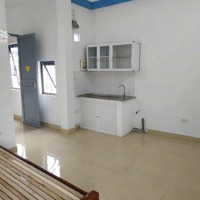 Còn 2 Ccmn 30M2 Chỉ 2.9-3.3 Triệu/Tháng Tại 858 Kim Giang. Khu Bếp Và Nấu Ăn Riêng Biệt, Thoáng