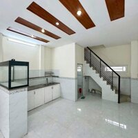 Ông anh thiếu nợ kẹt tiền bán gấp căn 110m2 chỉ 750tr ở Tân Hiệp Hóc Môn