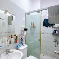 Mua Nhà Quận 4, Thì Đừng Bỏ Lỡ Căn 5 Tầng Này Nhé, Hoàn Công Đủ, Khu Dân Cư, Gần Mặt Tiền Đường !