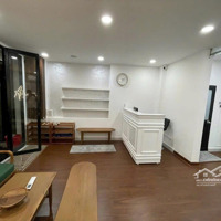 Nhà Nguyên Căn Khu Cư Xá Bắc Hải, Quận 10, Trệt 2 Lầu