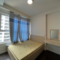Bán Nhanh Căn Hộ Golden Mansion 2 Phòng Ngủ 2 Vệ Sinh69M2 Giá Bán 4.6 Tỷ Nhận Nhà Full Nội Thất View Hồ Bơi Mát Mẻ
