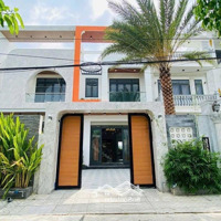 Nhà Mặt Tiền 5.5M X 24M Xã Phước Hậu, Cần Giuộc. Shr Hoàn Công. 3 Phòng Ngủ 3 Vệ Sinh 2 Bancol. Sát Đt835B